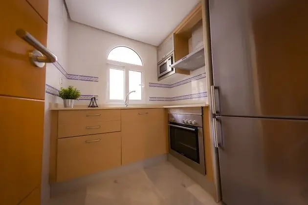 Apartamentos Puerto Almerimar - Mutfak