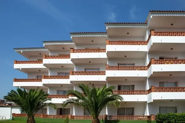 APARTAMENTOS QUIJOTE ESTARTIT