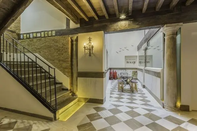 Apartamentos Real Suites Realejo