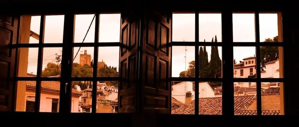 Apartamentos Reyes Católicos - Dış Mekan
