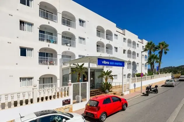 Apartamentos San Marino - Dış Mekan