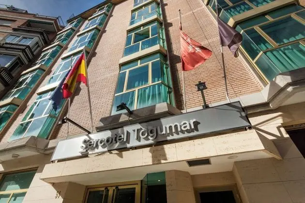 Apartamentos Sercotel Togumar - Dış Mekan