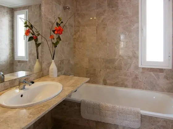 Apartamentos Serinamar Marbella