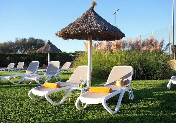 Apartamentos Sol Romántica by DOT Suites - Havuz