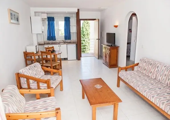 Apartamentos Sol Romántica by DOT Suites - Oda