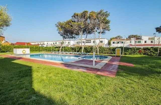 Apartamentos Sol Y Mar Menorca - Dış Mekan