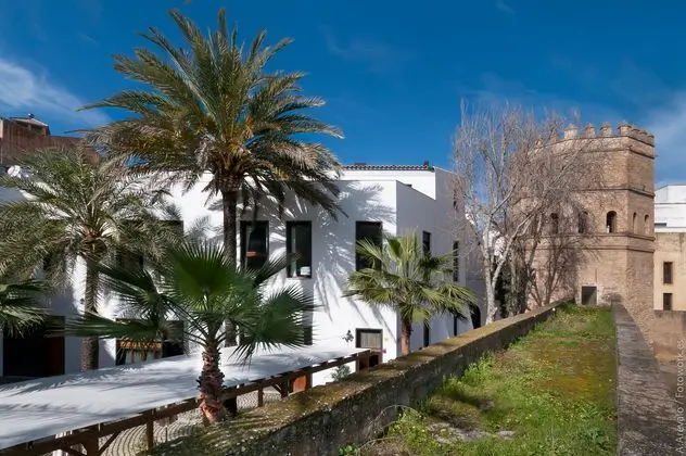APARTAMENTOS TORRE DE LA PLATA
