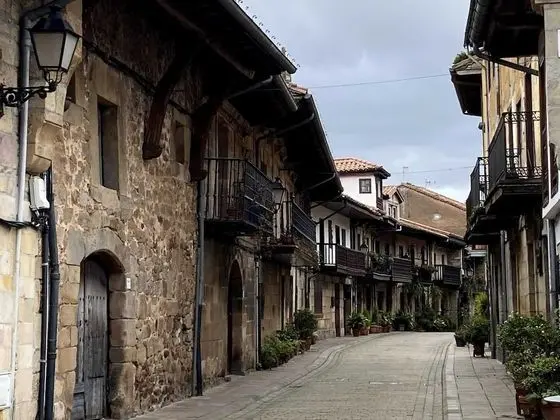 Apartamentos Torreones de Cartes