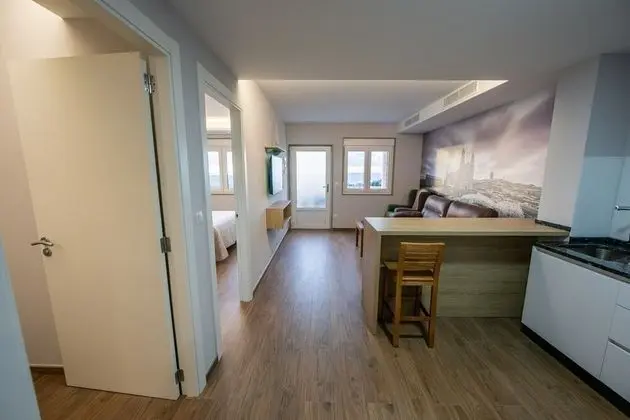 Apartamentos Touriñán Mar - Oda Düzeni