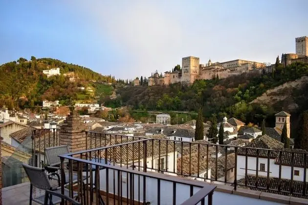 Apartamentos Turísticos Alhambra