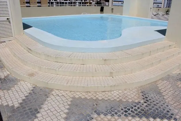 Apartamentos Varandas da Rocha - Havuz