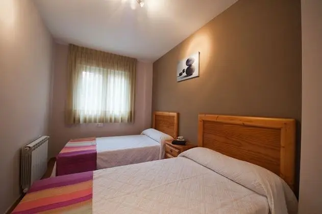 Apartamentos VIDA Corcubión - Oda
