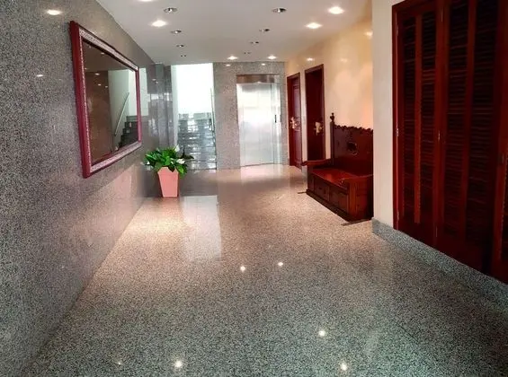 Apartamentos Xaloc HRC - Lobi