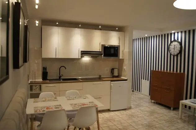 Apartamenty Usteckie - Liliowa 9 - Oda Düzeni