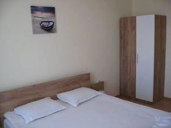 Apartcomplex Chateau Aheloy - Oda