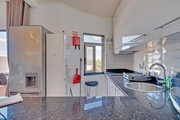 Apartemento em Lagos com Vista mar - Oda