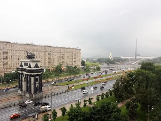 ApartLux na Ploshadi Pobedy
