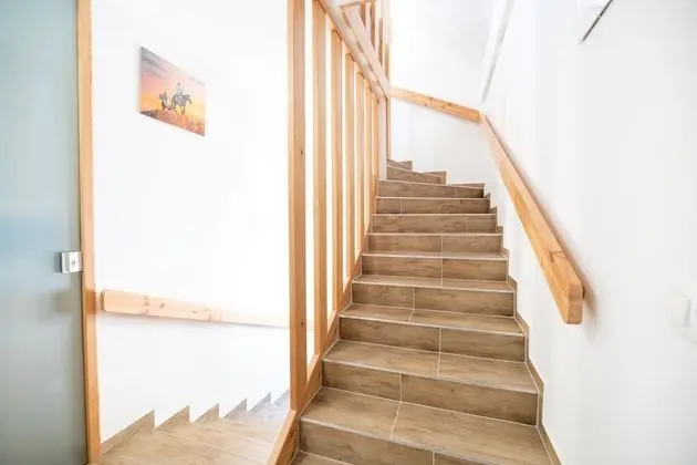 Apartma Pristov - İç Mekan