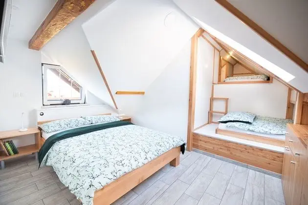 Apartma Pristov - Öne Çıkan Resim