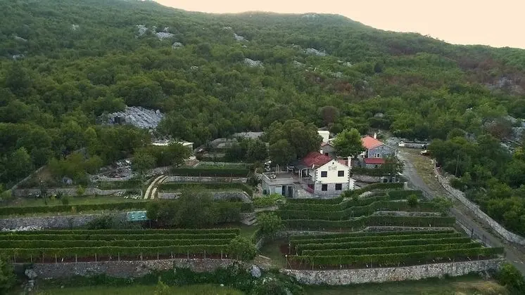 Apartmani Karučki krš