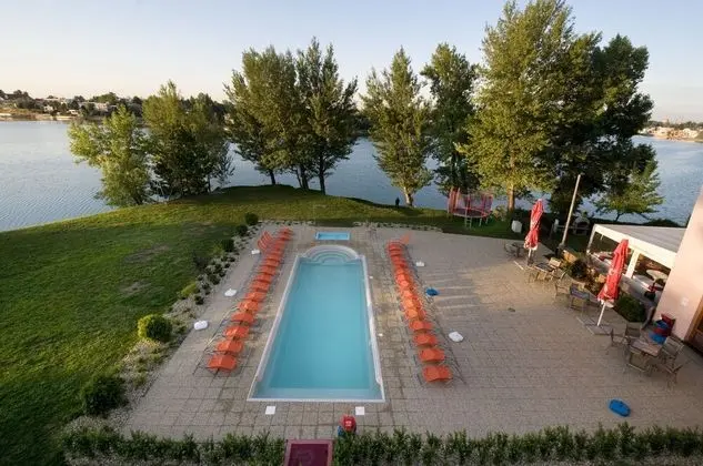 Apartmanovy wellness garni hotel relax - Havuz