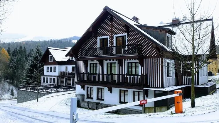 Apartmány Hradečanka