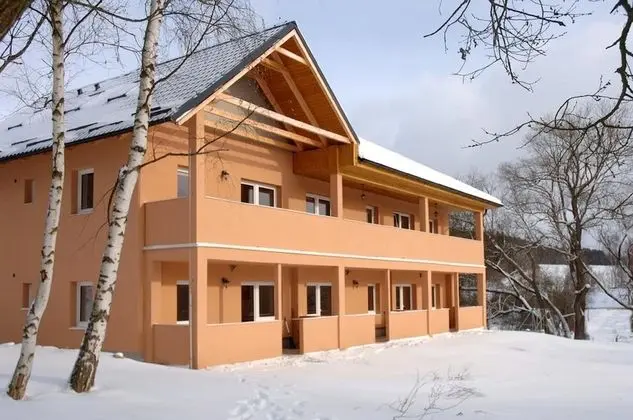 Apartmány Nad Rybníky - Dış Mekan