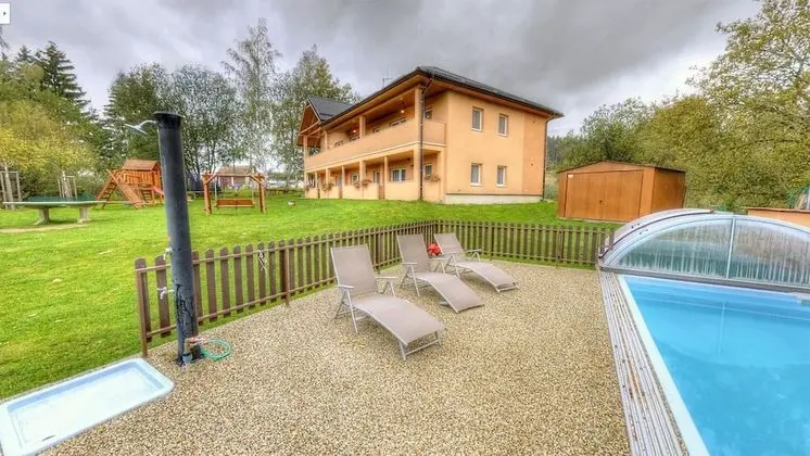 Apartmány Nad Rybníky - Havuz