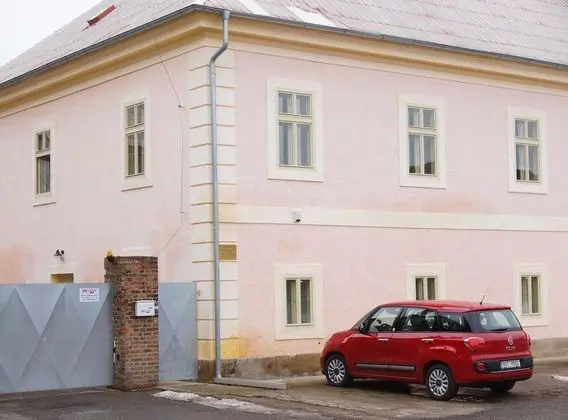 Apartmány u komína