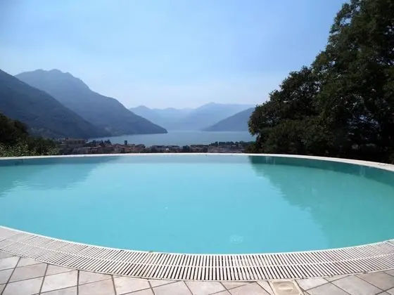 Apartment in 2-floor Villa With Swimming Pool, Equipped Garden and Lake View - Havuz