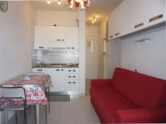 Apartment for 2 People With sea Views by Beahost Rentals