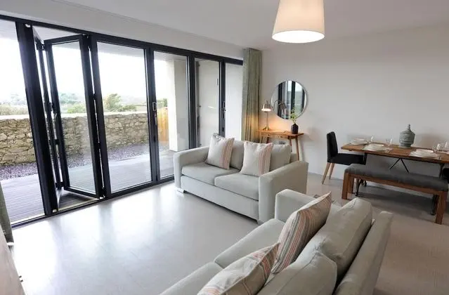 Apartment 2 Waterstone House - Luxury Sea View Apartment - Oda