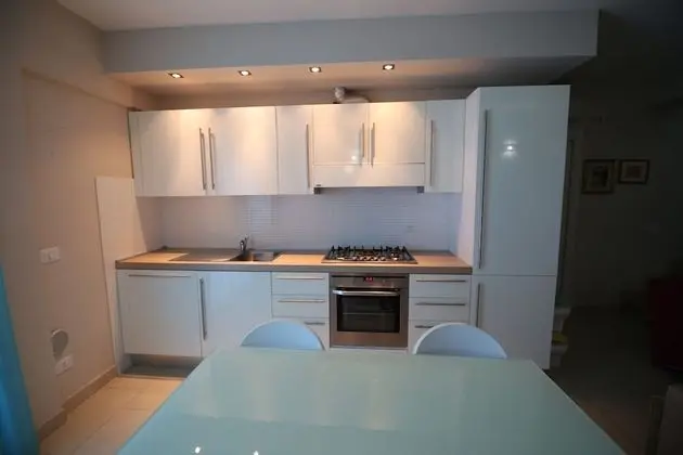 Apartment 30 Meters From the sea With 8 Beds With Full sea View