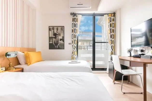 Apartment 321