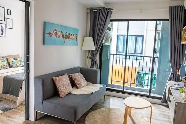 Apartment 450m from BTS with Sky Pool - bkbloft1 - Oda Düzeni