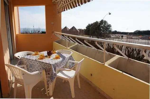 Apartment for 5 People With sea View by Beahost Rentals