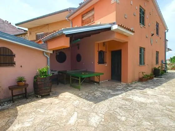 Apartment 64