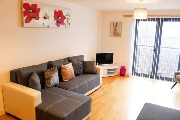 Apartment 67