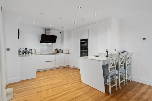 Apartment 8 Waterstone House - Luxury Apartment Sea Views Pet Friendly - Oda