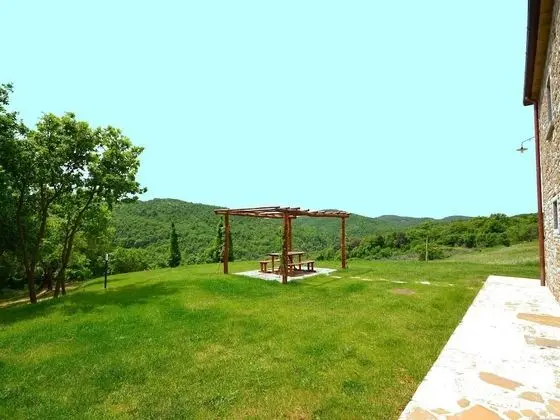 Apartment in a Holiday Home in Anghiari With a View of the Hills - Dış Mekanlar