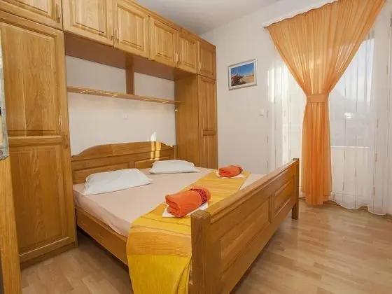 Apartment Almera N5 - Oda