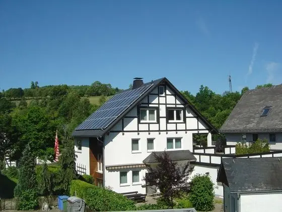 Apartment in Assinghausen With a Sun Terrace - Dış Mekan