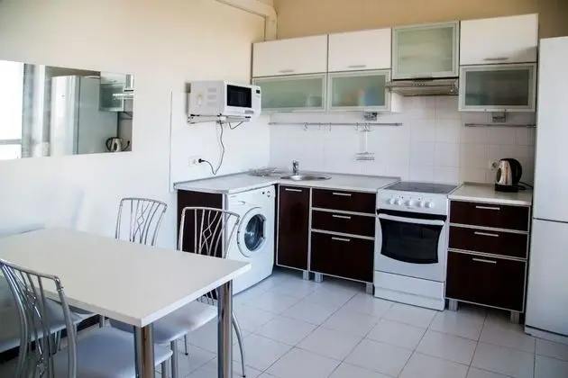 Apartment on Aviatorov 23