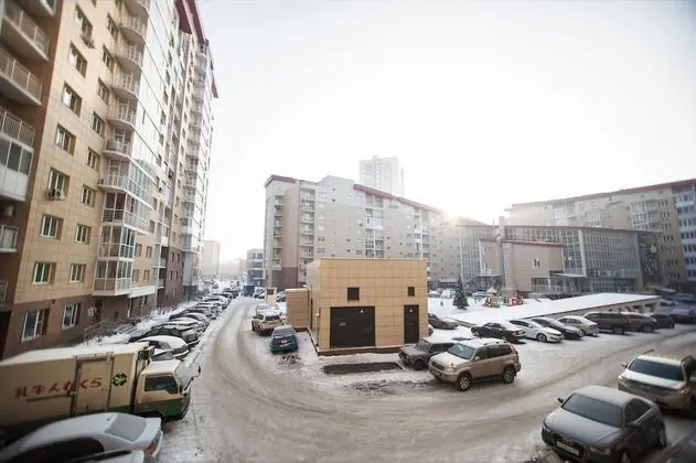 Apartment on Aviatorov 25