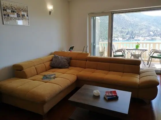 Apartment Blue Infinity 3 Lemi