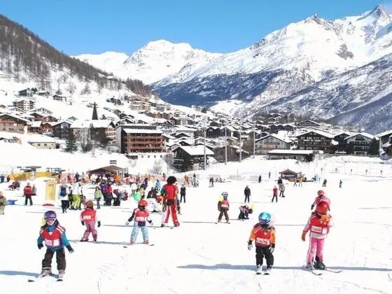 Apartment Bristolino Saas-fee - Oda