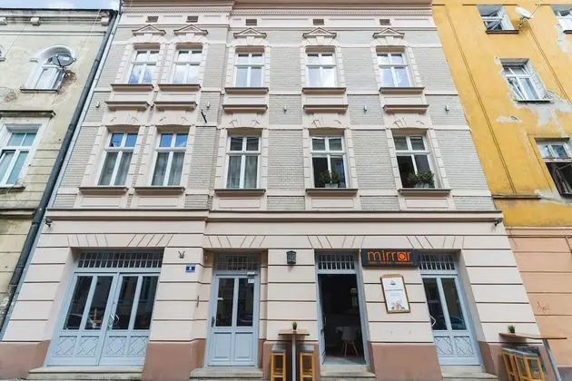 Apartment Brzozowa Krakow by Renters