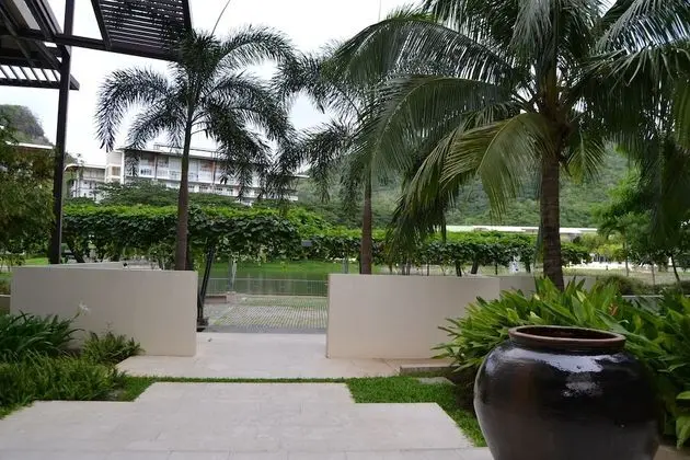 Apartment Carola B 711 at Pico de Loro - Dış Mekan