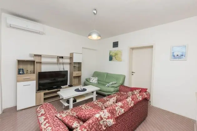 Apartment Carpe Diem 1 in the first line - Oda Düzeni
