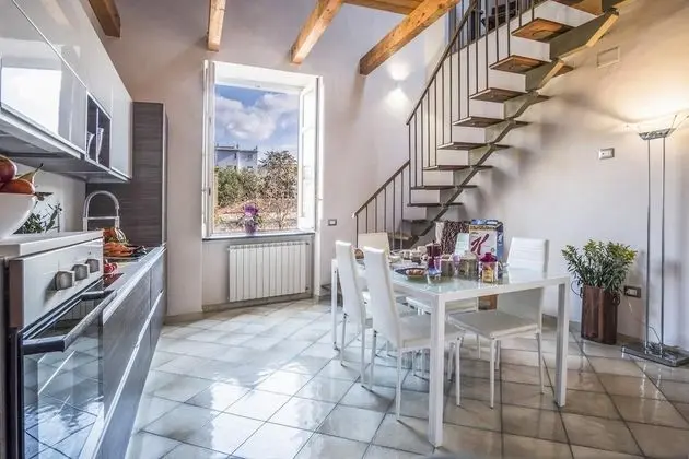 Apartment Caruso in Piazza Tasso With Air Conditioning Wi-fi and Private Parking